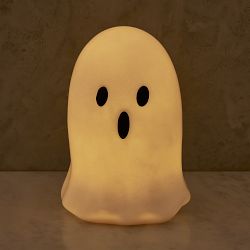 Pre-Lit Ghost