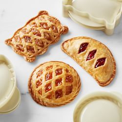 Williams Sonoma Classic Mini Hand Pie Moulds, Set of 3