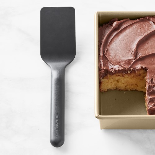 Williams Sonoma Goldtouch® Pro Nylon Cake Turner