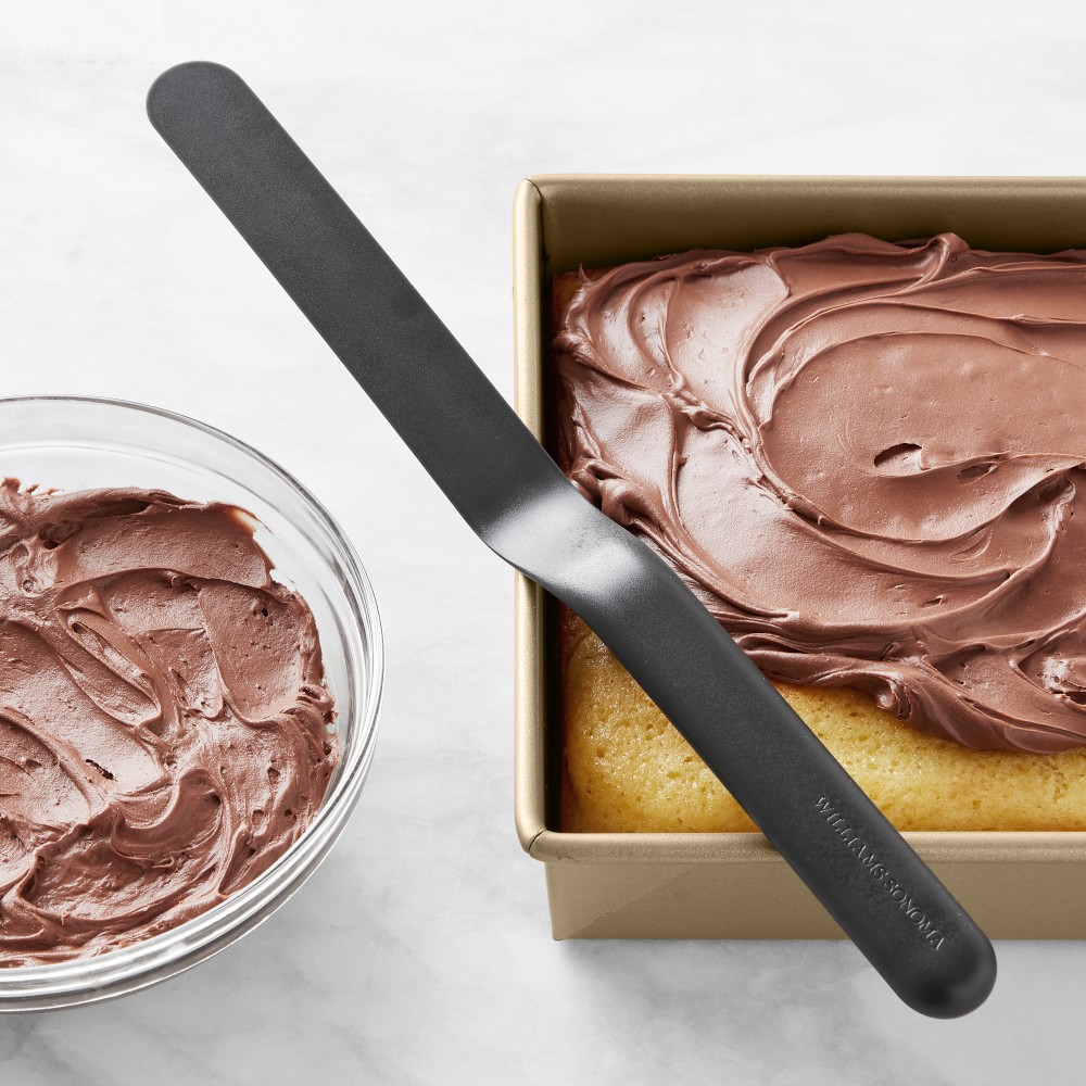 Williams Sonoma Goldtouch® Pro Nylon Offset Icing Spatula - 8"