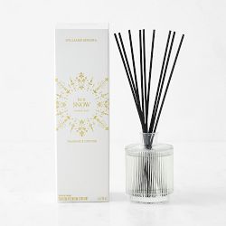 Let it Snow Frosted Clove Diffuser