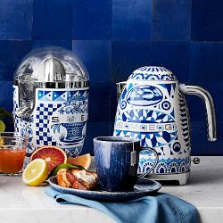 SMEG Dolce &amp; Gabbana Citrus Juicer, Blu Mediterraneo
