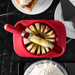 Chef'n Apple Slicer and Corer Red