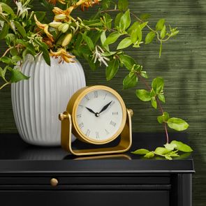 gordon-desk-clock-d.jpg
