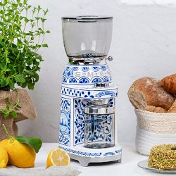SMEG Dolce &amp; Gabbana Coffee Grinder, Blu Mediterraneo