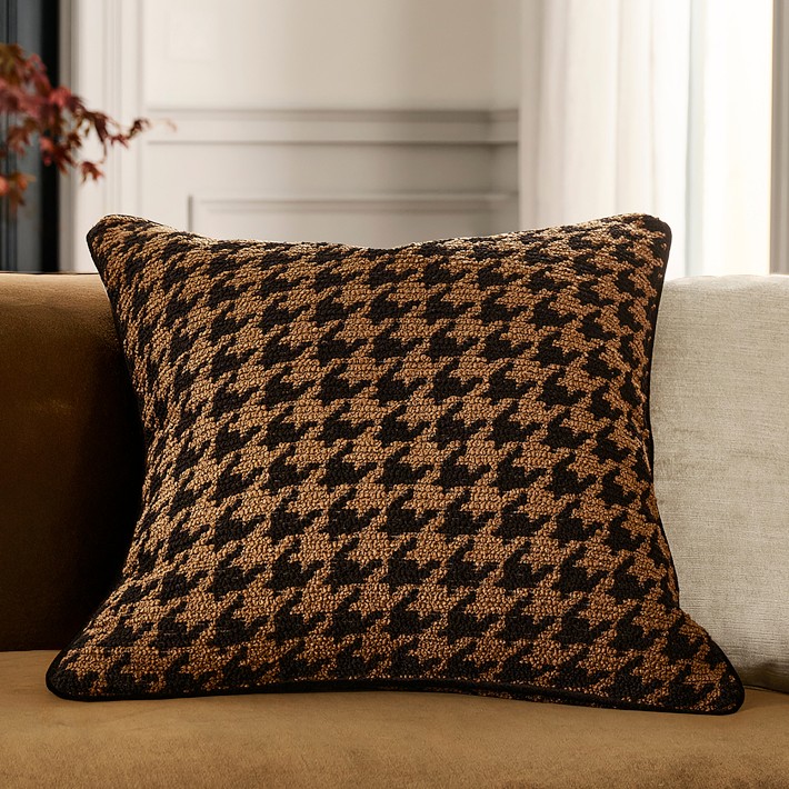 Bexley Houndstooth Pillow Cover | Williams Sonoma