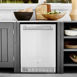 Hestan Aspire Built In Outdoor Refrigerator