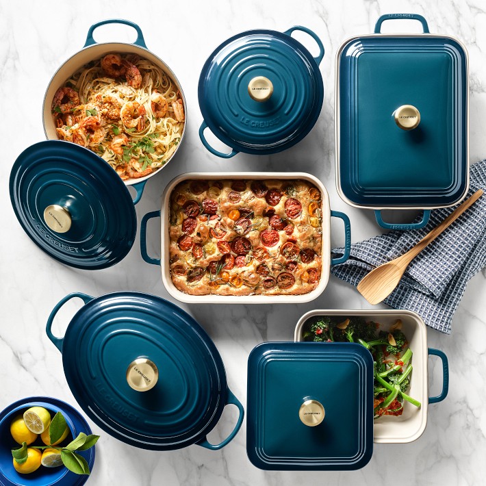 Le Creuset Signature Oval Dutch Oven | Williams Sonoma