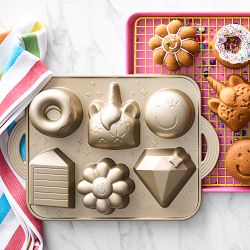Flour Shop x Williams Sonoma Cakelet Pan