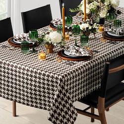 Houndstooth Tablecloth, 70 x 108