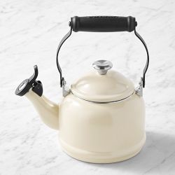 Le Creuset Classic Demi Teakettle, Brioche