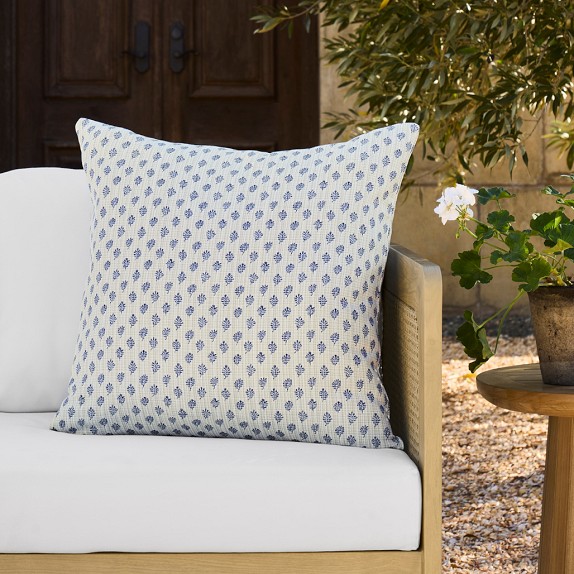 Ellwood Palm Outdoor Pillow Cover