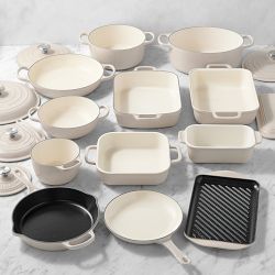 le-creuset-signature-mixed-