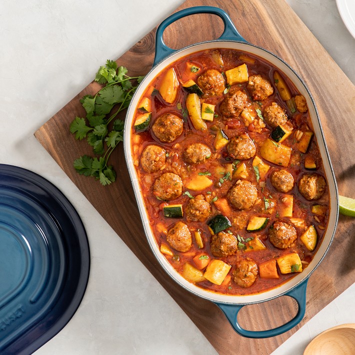Le Creuset Signature Oval Casserole 3.75-Qt. | Williams Sonoma