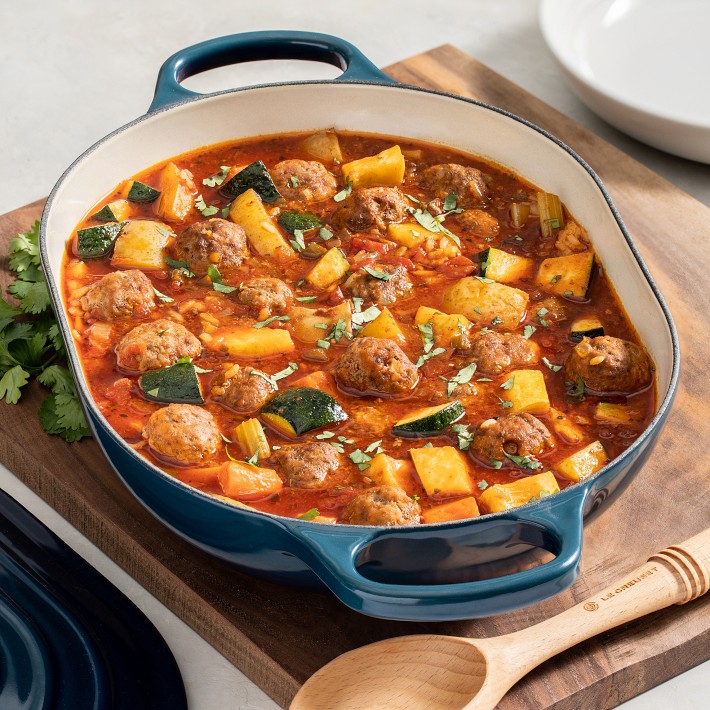 Le Creuset Signature Oval Casserole 3.75-Qt. | Williams Sonoma