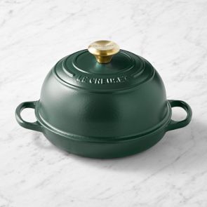 le-creuset-enameled-cast-iron-
