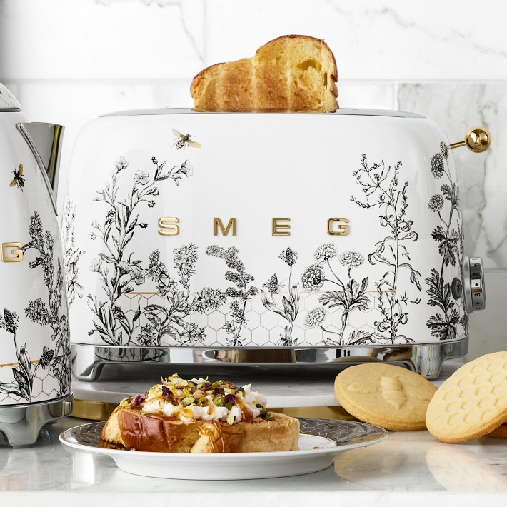 SMEG Honeycomb 2-Slice Toaster | Retro Design | Williams Sonoma