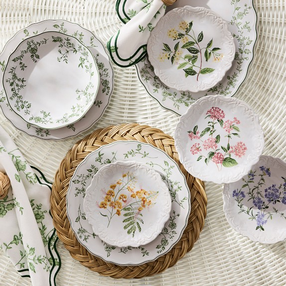 AERIN x Williams Sonoma Meadow Lace Dinnerware Collection