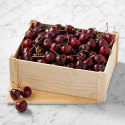 Manhattan Fruitier Box of Fresh Cherries