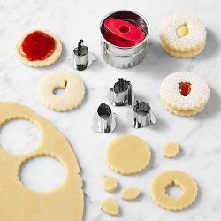 Williams Sonoma Summer Linzer Cutter Set