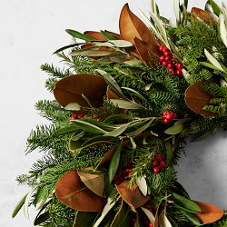 Jeff Leatham x Williams Sonoma Parisian Christmas Live Wreath &amp; Garland