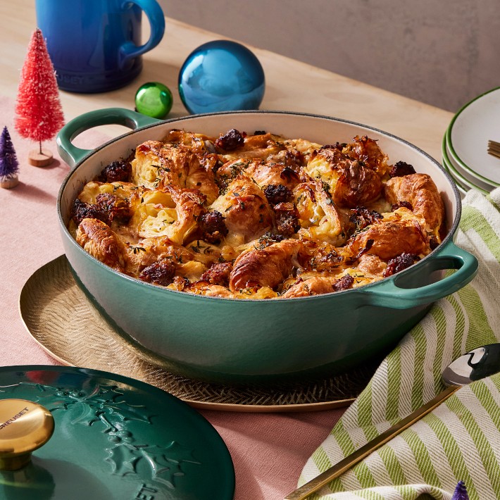 Le Creuset Holly Soup Pot, 4.5-Qt. | Williams Sonoma
