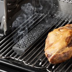 Williams Sonoma Cast Iron Smoker Box