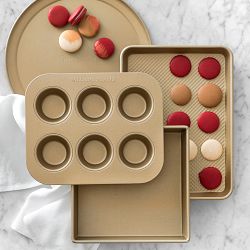 Williams Sonoma Goldtouch® Pro Nonstick Corrugated Quarter Sheet, Set of 2