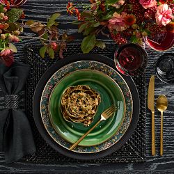 Black Hapao Square Charger