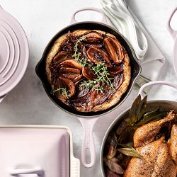 Le Creuset Signature Enameled Cast Iron Skillet Fry Pans