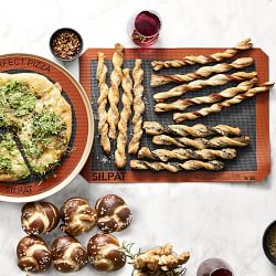 Silpat Nonstick Silicone Boulangerie Perforated Crisping Quarter Sheet