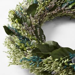 Visions of Blue Live Wreath