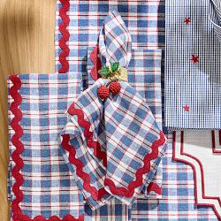 Heritage Plaid Napkins, Set of 4