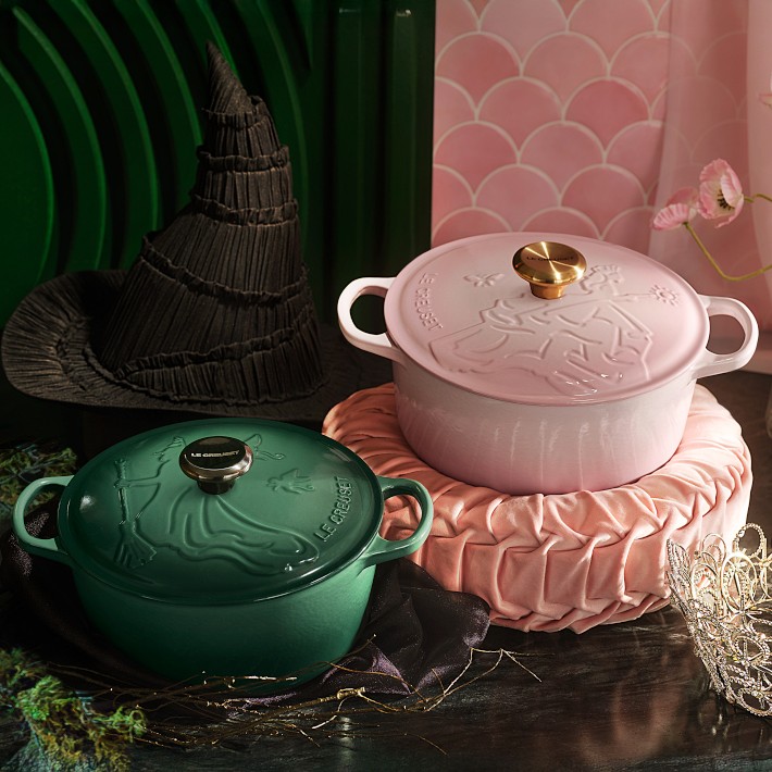 Le Creuset ライトグリーン オーバル鍋　25cm Wicked x Le Creuset Dutch Ovens – Glinda Pink & Elphaba Green