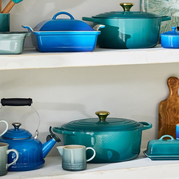 Le Creuset Signature Oval Dutch Oven | Williams Sonoma
