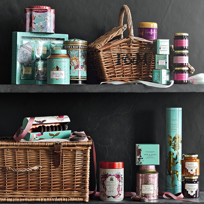 Fortnum & Mason Mini Carousel | Williams Sonoma