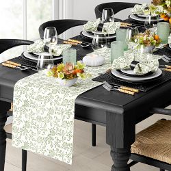 Chemin De Table Williams Sonoma Floral Vine - Bleu Laiteux - 16" X 108" - Neuf