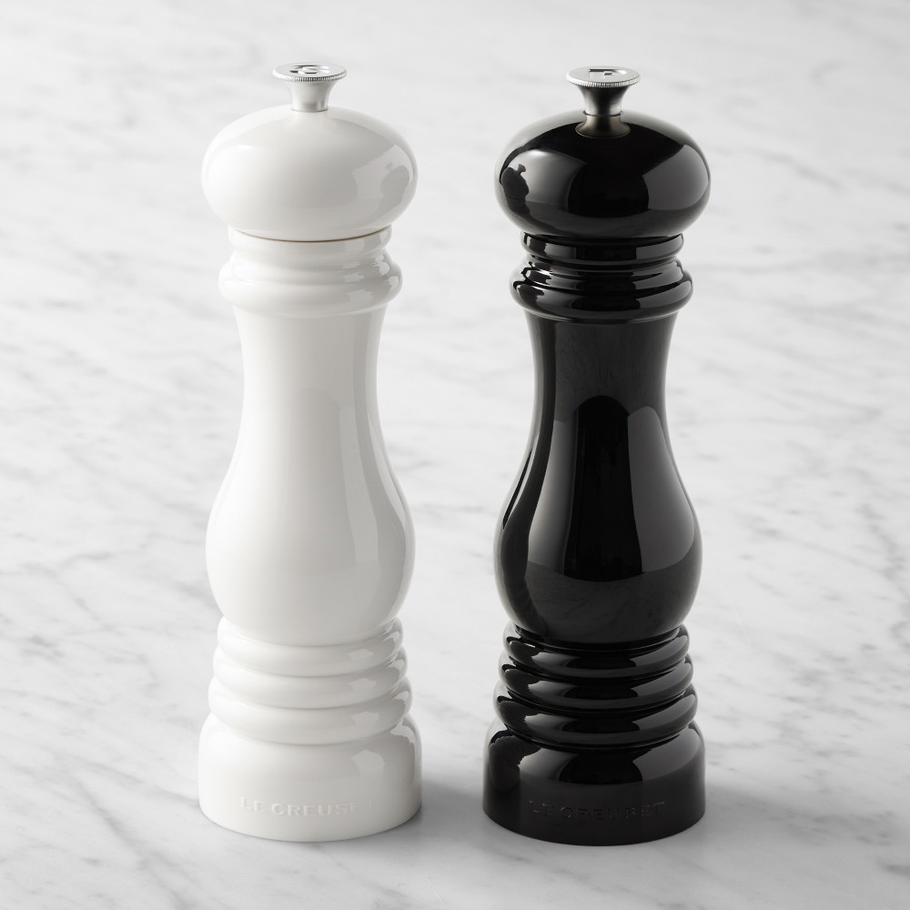 Le Creuset Salt & Pepper Mills - Black & White