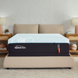 Tempur-Pedic Luxe Adapt® Mattress