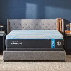 Tempur-Pedic® Luxe Breeze Mattress