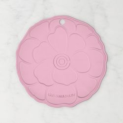 Le Creuset Petal Silicone Trivet Chiffon Pink