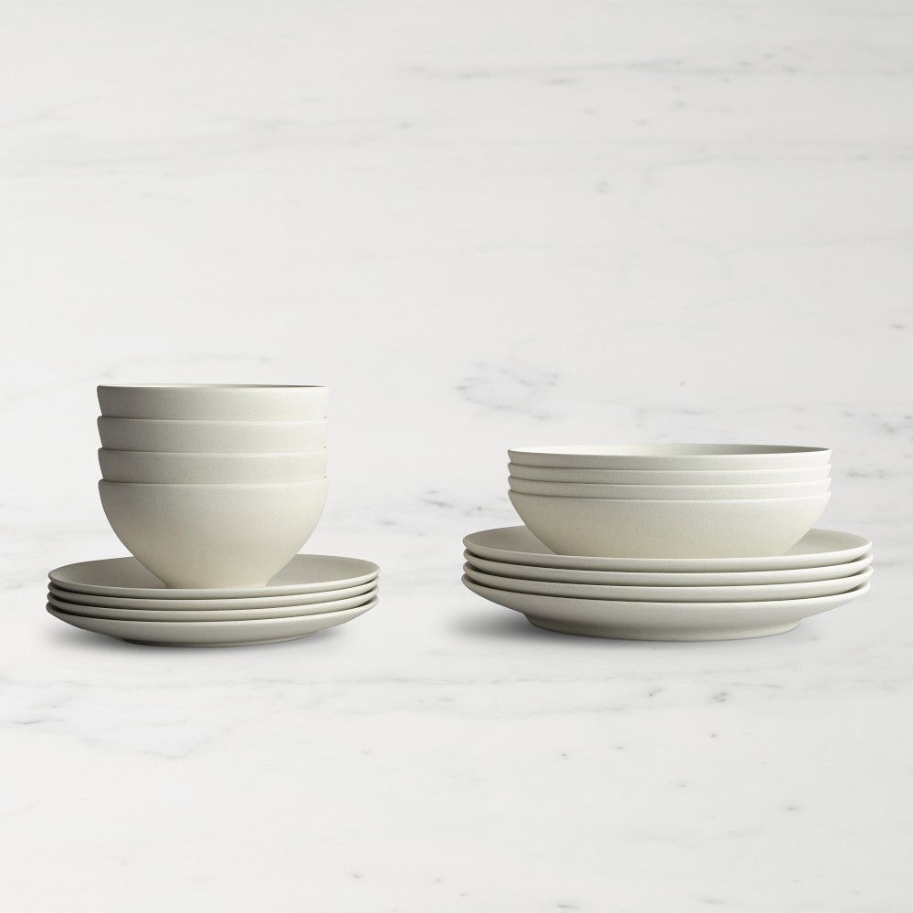 Year and Outdoor Day 16-Piece Dinnerware Set - Moon