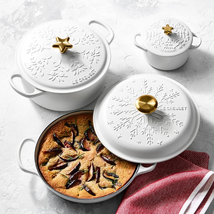 Le Creuset Noel Mini Cocotte, 24-oz | Williams Sonoma