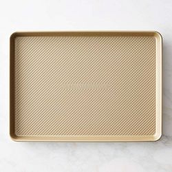 Williams Sonoma Goldtouch® Pro Nonstick Corrugated Half Sheet