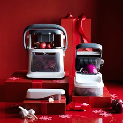 Williams Sonoma Vegetable Chopper