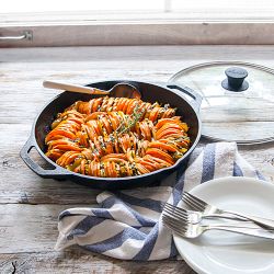 Lodge Seasoned Cast Iron Everyday Pan - Thumbnail 4
