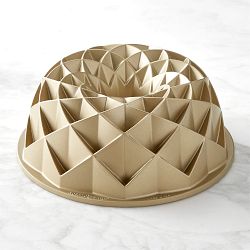 Nordic Ware Nonstick Cast Aluminum Jubilee Bundt® Pan