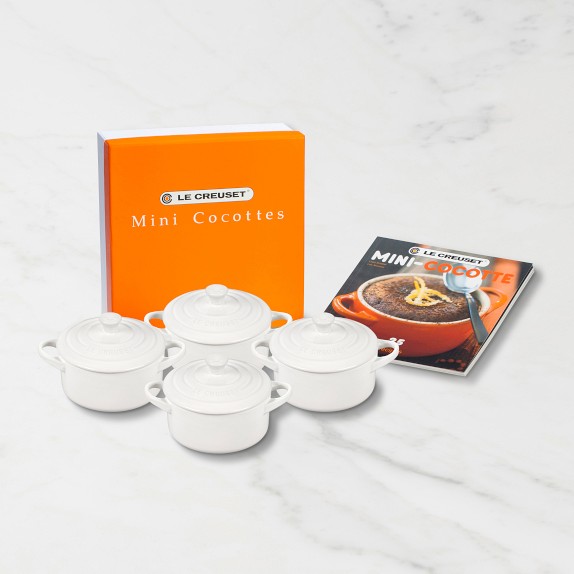 LE CREUSET ミニマルミット ホワイト・レッド 2個セット　ホーリー Le Creuset Stoneware Holly Mini Cocotte, 8-oz | Williams Sonoma