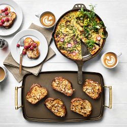 Smithey Seasoned Cast Iron 9-Piece Cookware Set