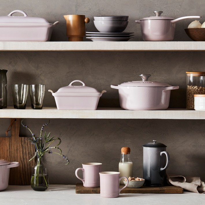 Le Creuset Heritage Stoneware Shallow Square Covered Baking Pan